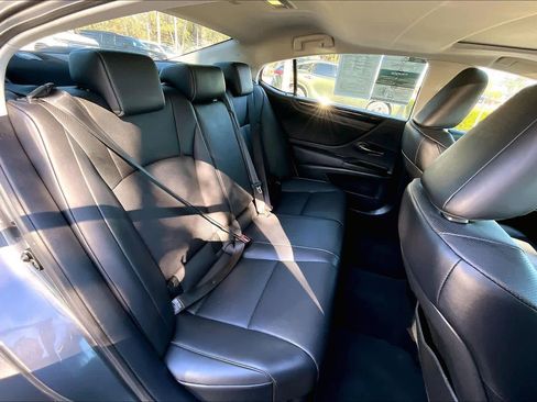 Used 2020 Lexus ES 350 w/ Premium Package image 19
