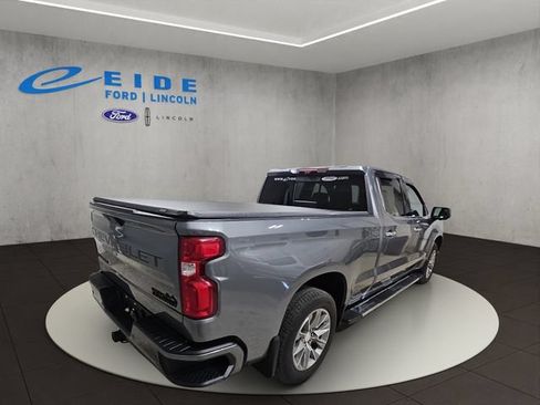 Used 2020 Chevrolet Silverado 1500 High Country w/ Technology Package AWD/4WD image 10