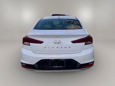 Used 2019 Hyundai Elantra SEL image 5
