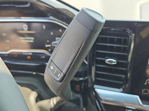 New 2025 GMC Sierra 2500 SLE image 12