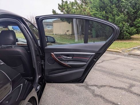 Used 2016 BMW 328i xDrive Sedan image 12