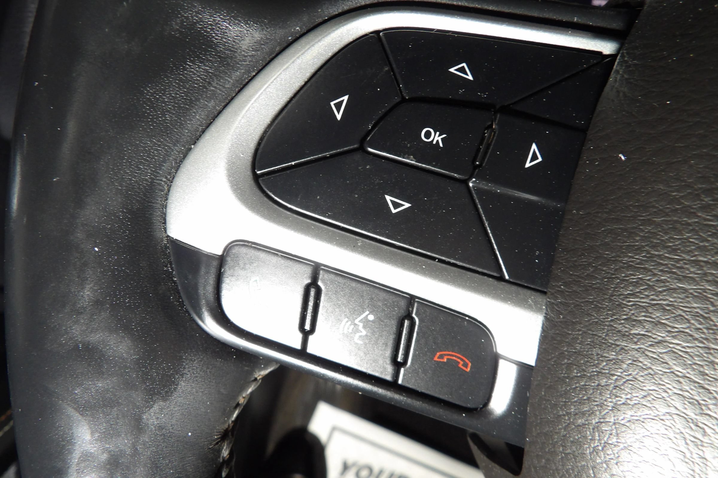 Used 2018 Jeep Compass Latitude w/ Popular Equipment Group AWD/4WD image 22
