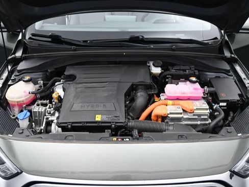 Used 2022 Hyundai Ioniq SE FWD image 24
