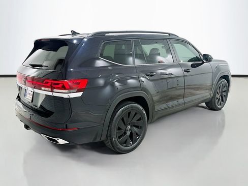 Used 2024 Volkswagen Atlas SE FWD image 7