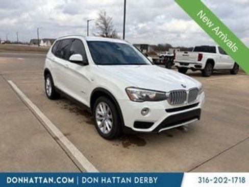 Used 2016 BMW X3 xDrive28i image 3