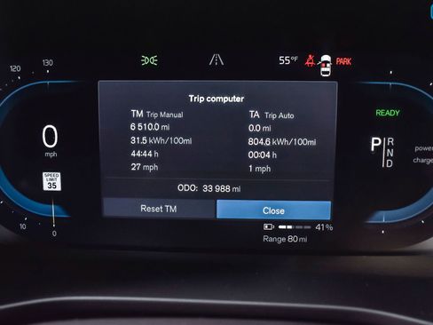 Used 2023 Volvo XC40 Recharge Plus image 18