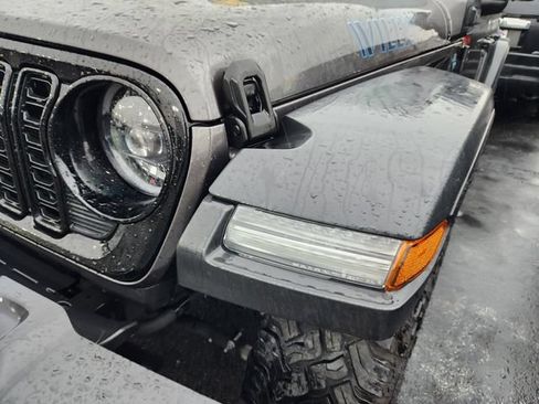 Used 2025 Jeep Wrangler Unlimited Sport S 4xe AWD/4WD image 21