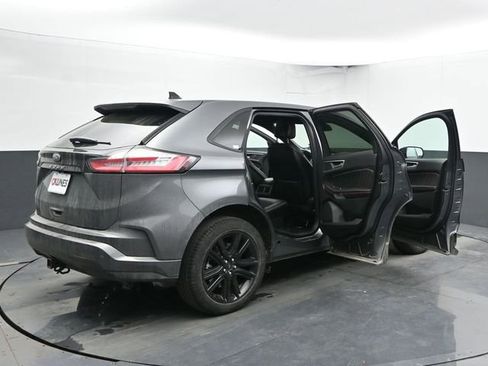 Used 2024 Ford Edge ST-Line w/ Class II Trailer Tow Package AWD/4WD image 36