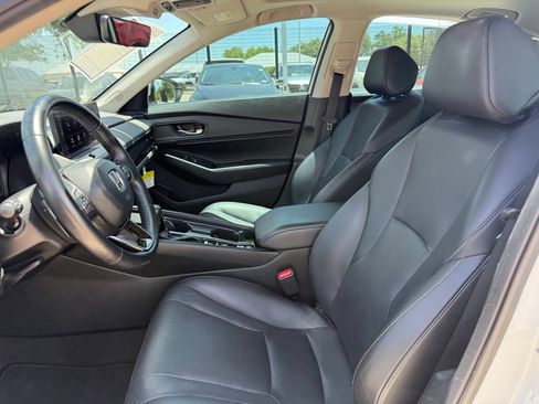 Used 2024 Honda Accord EX-L image 9
