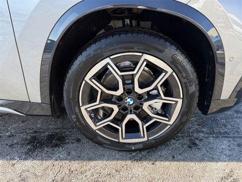 New 2026 BMW X1 xDrive28i w/ Technology Package image 16