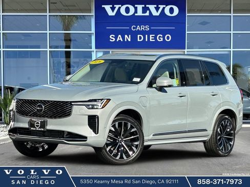 New 2026 Volvo XC90 T8 Ultra w/ Protection Package Premier AWD/4WD image 1