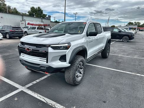 New 2026 Chevrolet Colorado ZR2 w/ Technology Package image 4