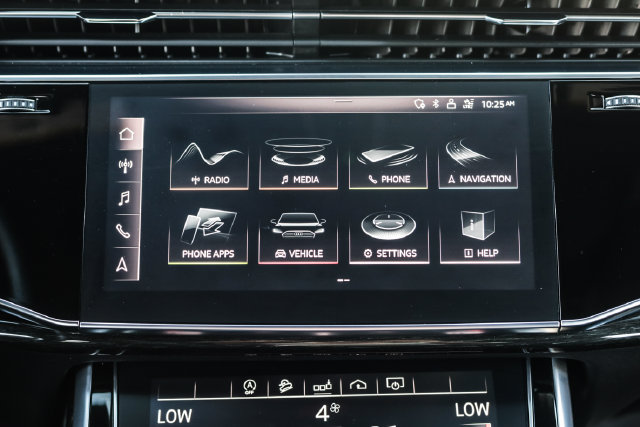 Used 2019 Audi Q8 Premium w/ Convenience Package AWD/4WD image 42