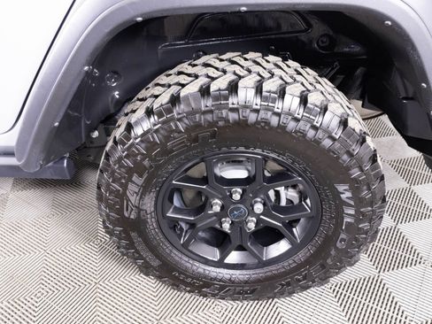 Used 2024 Jeep Wrangler Unlimited image 47