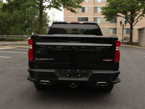Used 2022 Chevrolet Silverado 1500 RST w/ Z71 Off-Road Package AWD/4WD image 8