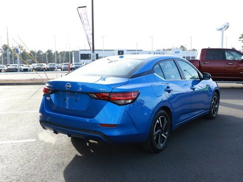Used 2024 Nissan Sentra SV image 6