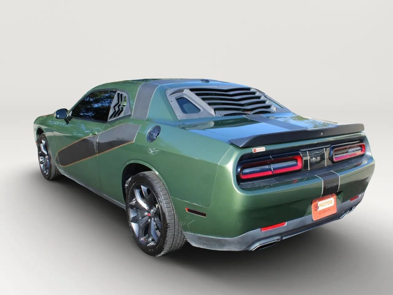 Used 2020 Dodge Challenger SXT w/ Blacktop Package RWD image 5