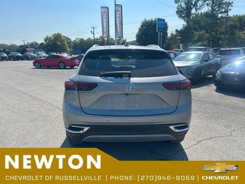 Used 2023 Buick Envision Essence FWD image 10