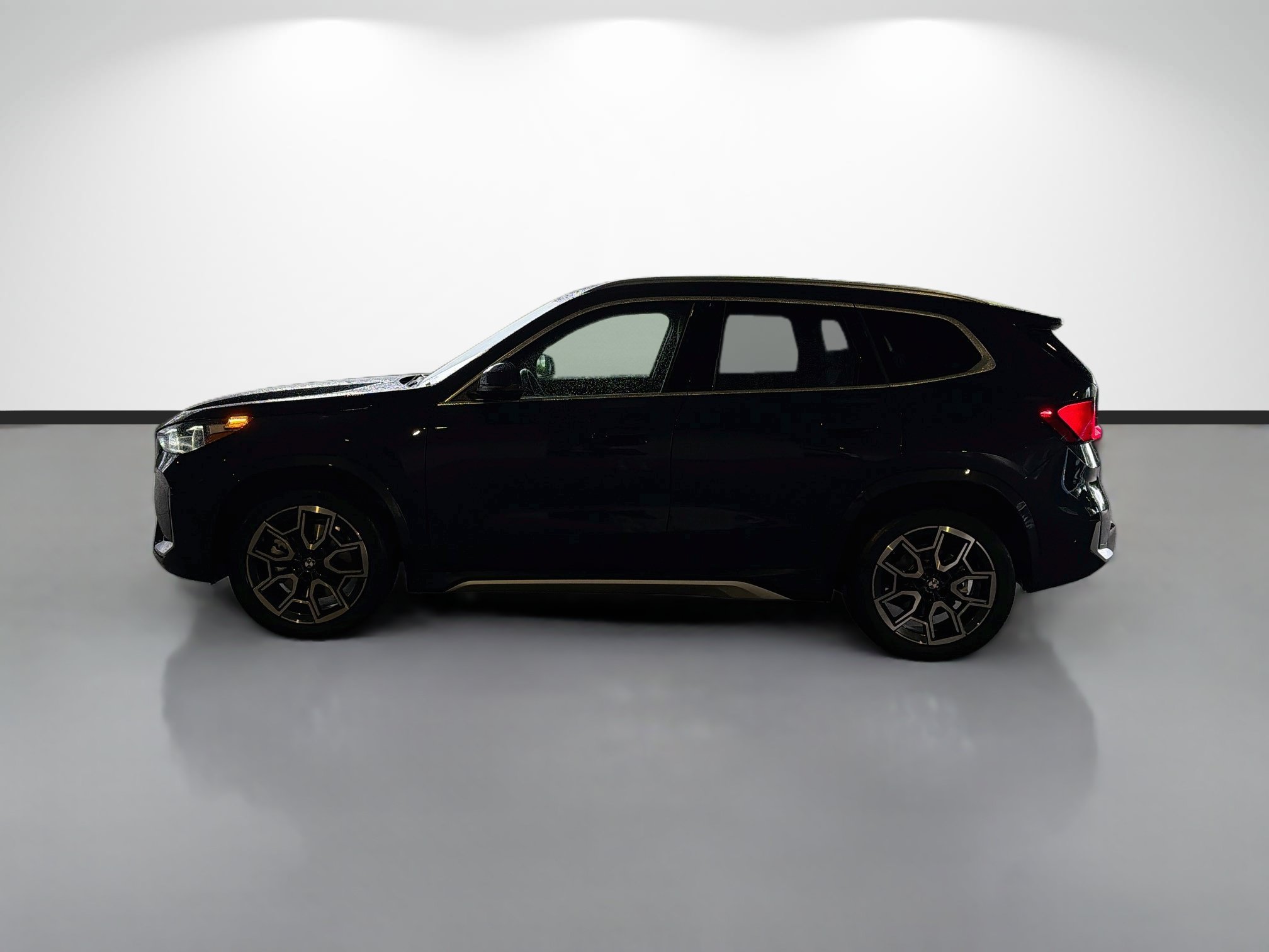 Used 2026 BMW X1 xDrive28i w/ Convenience Package AWD/4WD image 6