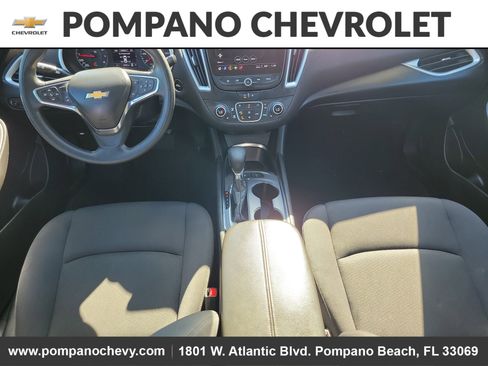 Used 2024 Chevrolet Malibu LT image 13