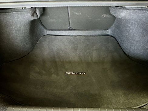 Used 2020 Nissan Sentra SV image 24