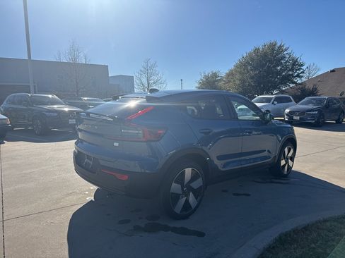 Certified 2023 Volvo C40 P8 Recharge Plus w/ Protection Package Premier image 5