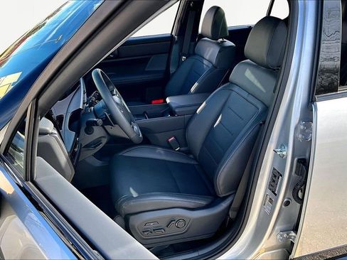 Used 2025 Hyundai Santa Fe Calligraphy image 25