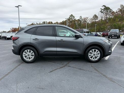 New 2026 Ford Escape Active image 9