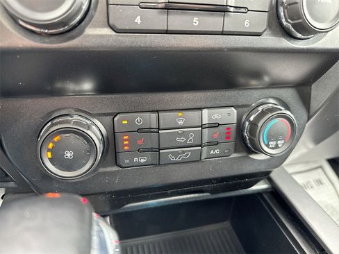 Used 2019 Ford F150 XLT w/ Equipment Group 302A Luxury image 15