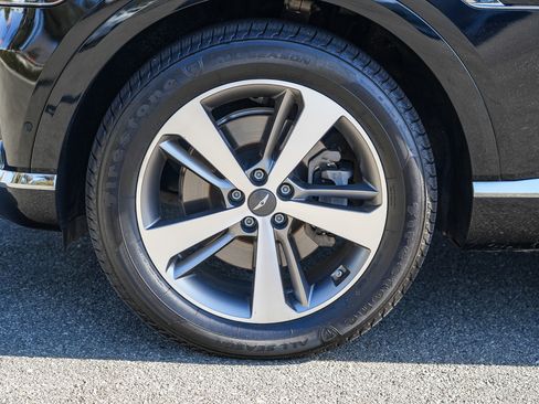 Used 2021 Genesis GV80 2.5T AWD/4WD image 11