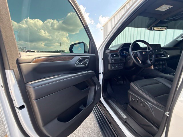 Certified 2023 Chevrolet Tahoe High Country AWD/4WD image 23