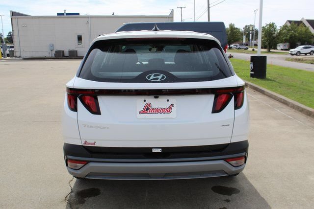 Used 2026 Hyundai Tucson SE AWD/4WD image 4