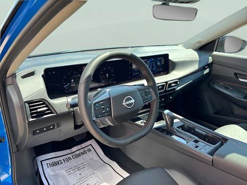 New 2026 Nissan Sentra SR w/ SR Premium Package FWD image 16