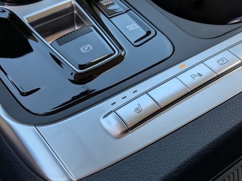 New 2026 Kia Carnival EX FWD image 37