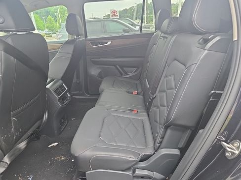 Used 2026 Volkswagen Atlas SE AWD/4WD image 8