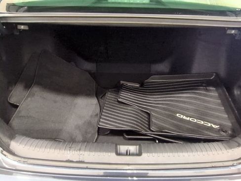 Used 2023 Honda Accord Touring image 13