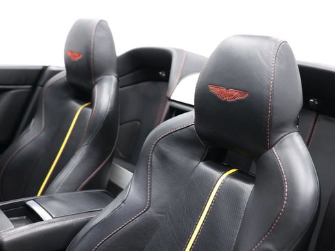 Used 2016 Aston Martin V8 Vantage GT RWD image 14