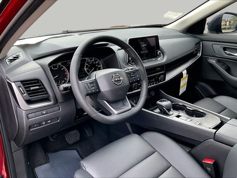 New 2026 Nissan Rogue Dark Armor FWD image 8