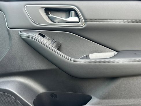 New 2026 Nissan Rogue Platinum image 20