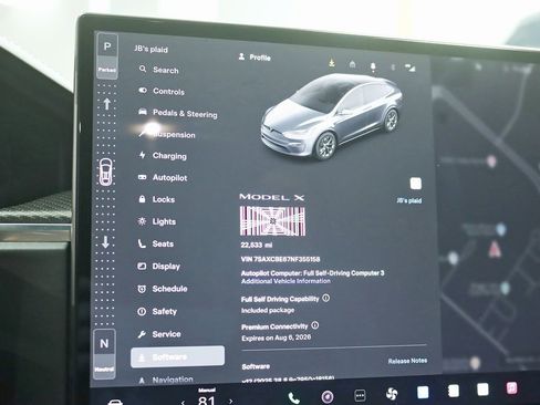 Used 2022 Tesla Model X Plaid image 20