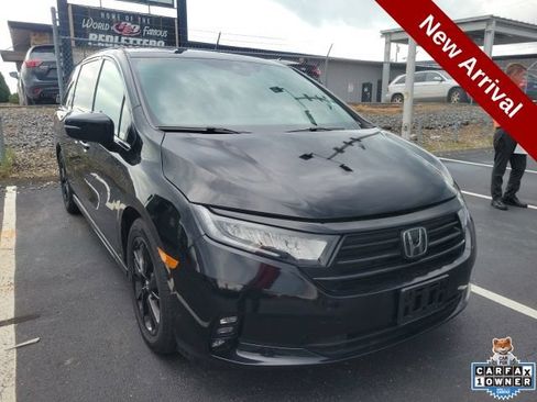 Used 2023 Honda Odyssey Sport image 1