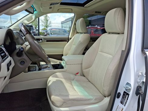Used 2019 Lexus GX 460 Premium image 13