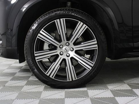 Certified 2024 Volvo XC90 T8 Plus w/ Protection Package Premier AWD/4WD image 28
