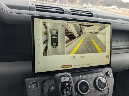 New 2026 Land Rover Defender 110 X-Dynamic SE image 13