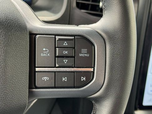 Used 2025 Ford F150 Lightning Flash AWD/4WD image 32