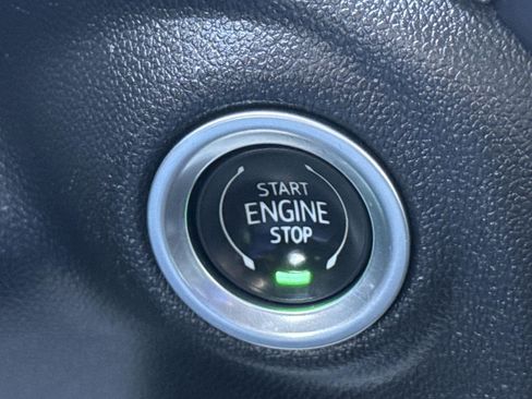 Used 2022 Chevrolet Silverado 1500 RST image 21