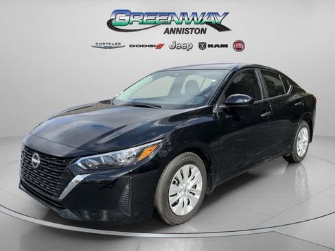 Used 2025 Nissan Sentra S FWD image 4