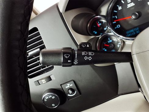 Used 2013 Chevrolet Silverado 1500 LT image 17