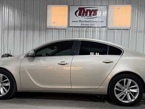 Used 2015 Buick Regal Premium image 13