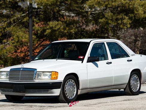 Used 1991 Mercedes-Benz 190 E 2.6 image 4